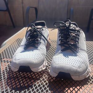 Used in the gym, in good shape but also well loved, hence the price.